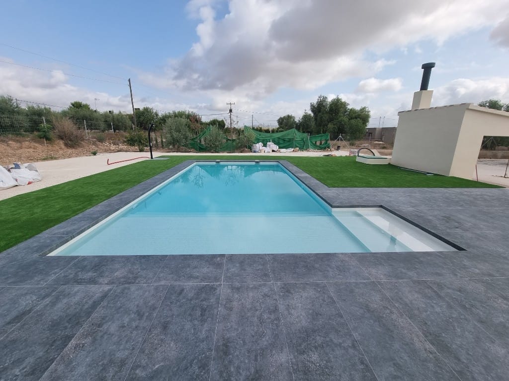 Diseño de piscinas y exteriores - Proyecto 8