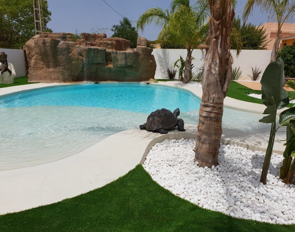 Piscinas con Cascada - Proyecto 4
