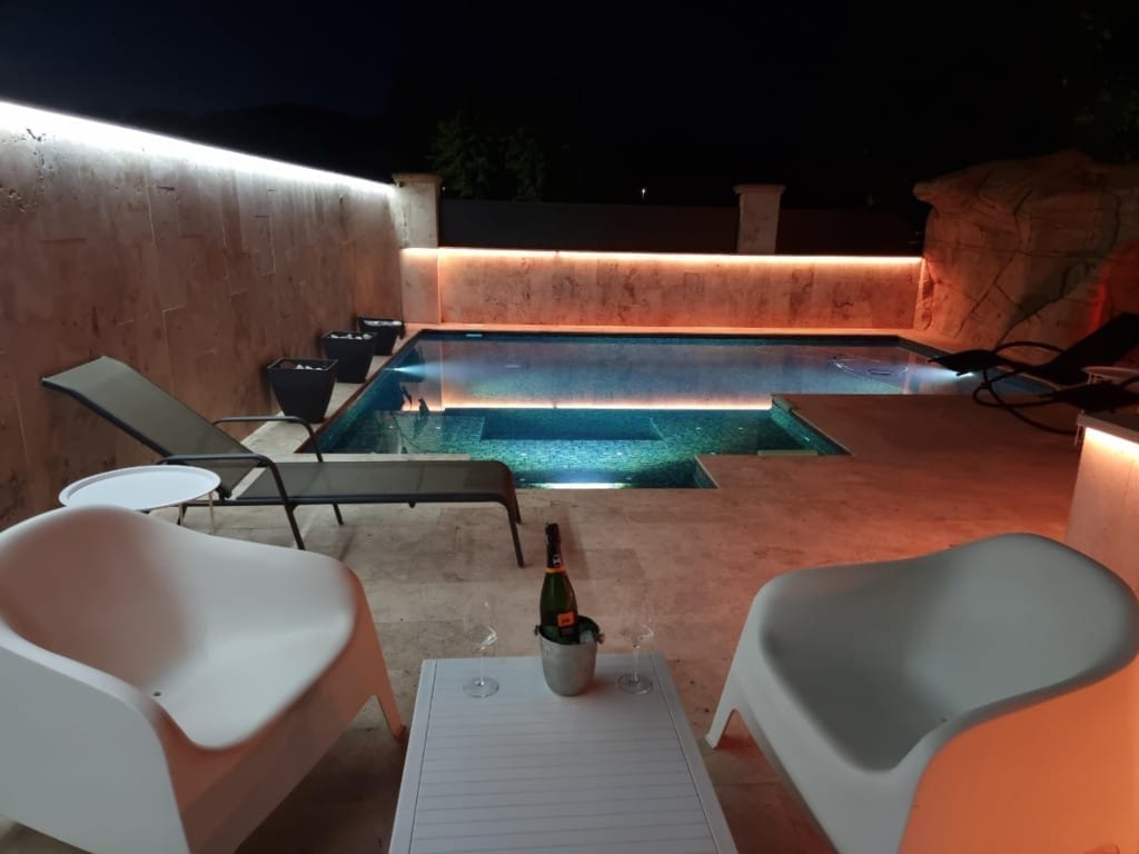Piscinas con Jacuzzi - Proyecto 2